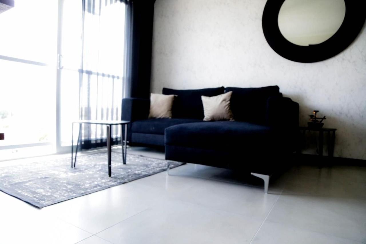 Comfort Flat In Guadalajara Bagian luar foto